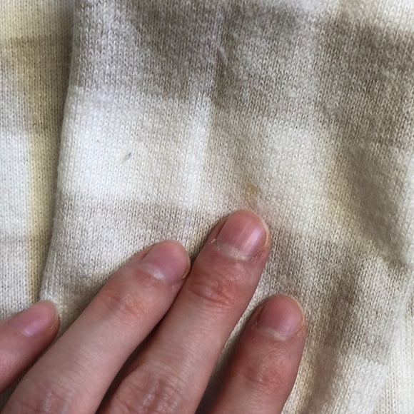 Hollister V Neck Sweater - Picture 6 of 7